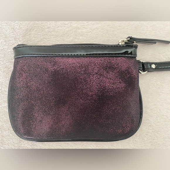NINE WEST WRISTLET - Picture 3 of 6